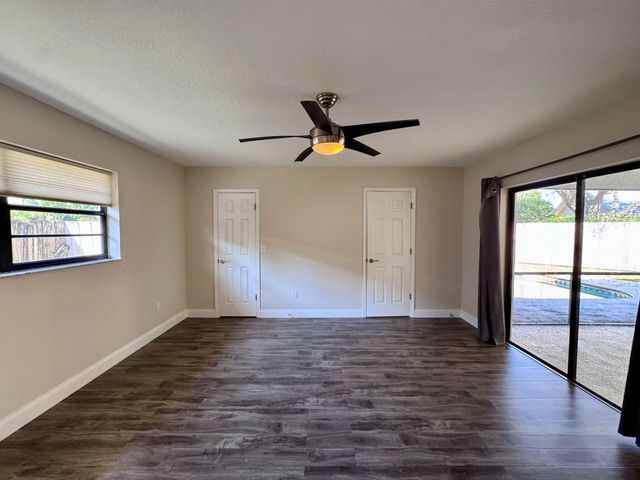 13471 Jonquil Place, Wellington, FL 33414