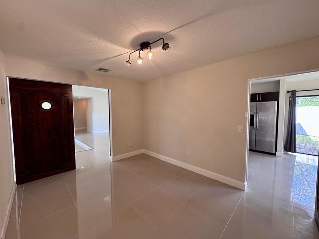 13471 Jonquil Place, Wellington, FL 33414
