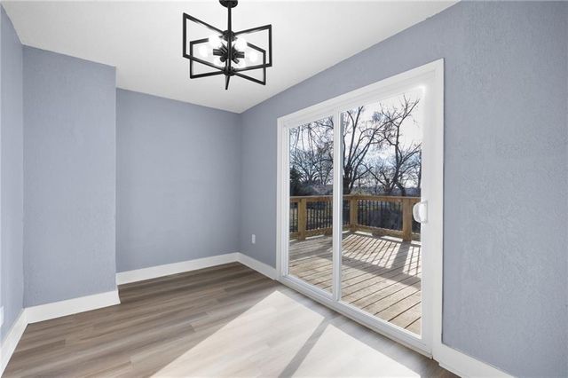 10230 Oakley Avenue, Kansas City, MO 64137