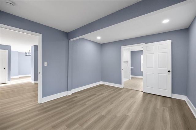 10230 Oakley Avenue, Kansas City, MO 64137