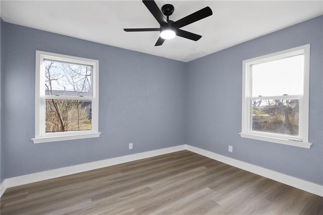 10230 Oakley Avenue, Kansas City, MO 64137