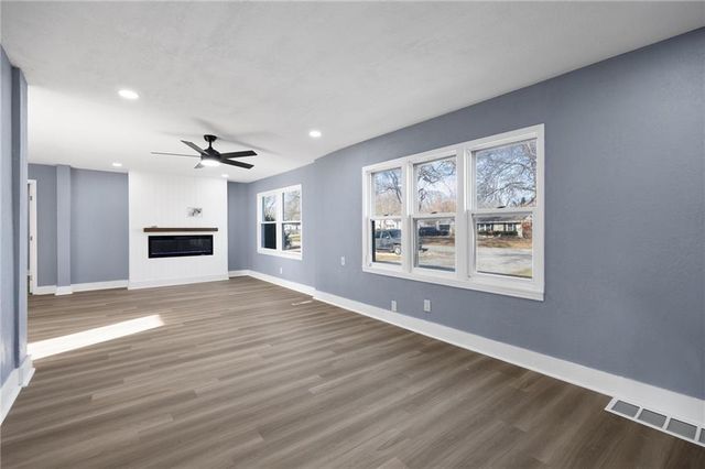 10230 Oakley Avenue, Kansas City, MO 64137