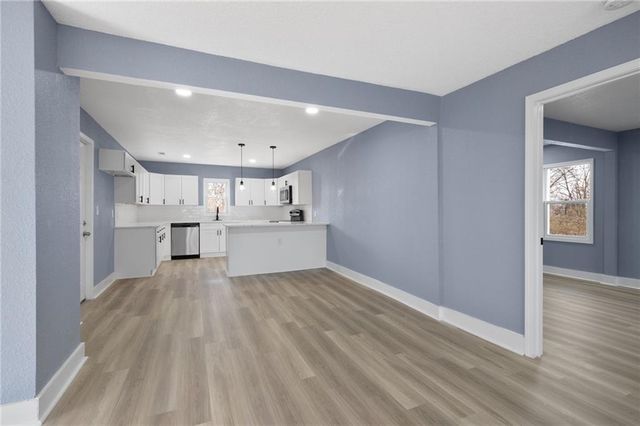 10230 Oakley Avenue, Kansas City, MO 64137