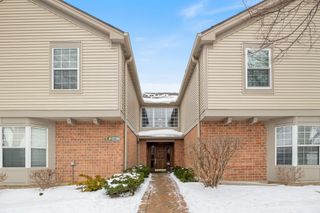 1750 Sleepy Hollow Court 3, Schaumburg, IL 60195