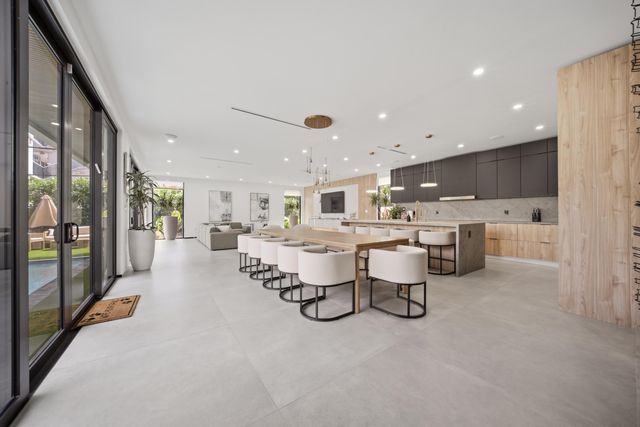 3304 NE 14th Court, Fort Lauderdale, FL 33304