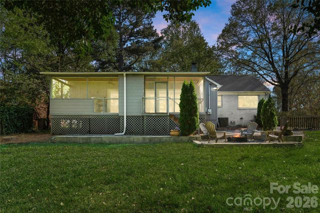 5100 White Oak Road, Charlotte, NC 28210