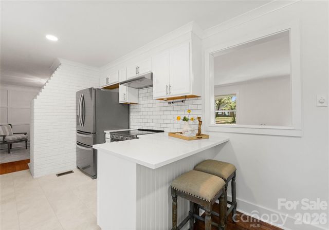 5100 White Oak Road, Charlotte, NC 28210