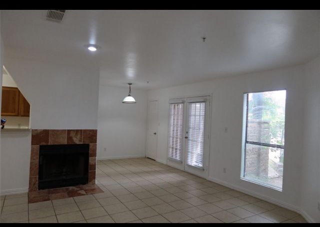 9817 Walnut Street 107, Dallas, TX 75243