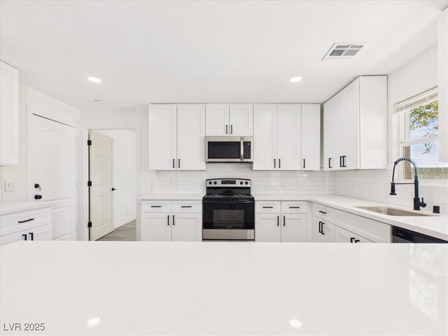 5610 North Linda Street, Pahrump, NV 89060