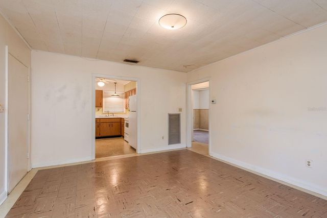 2883 STATE ROAD 590, Clearwater, FL 33759