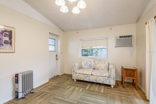 2883 STATE ROAD 590, Clearwater, FL 33759