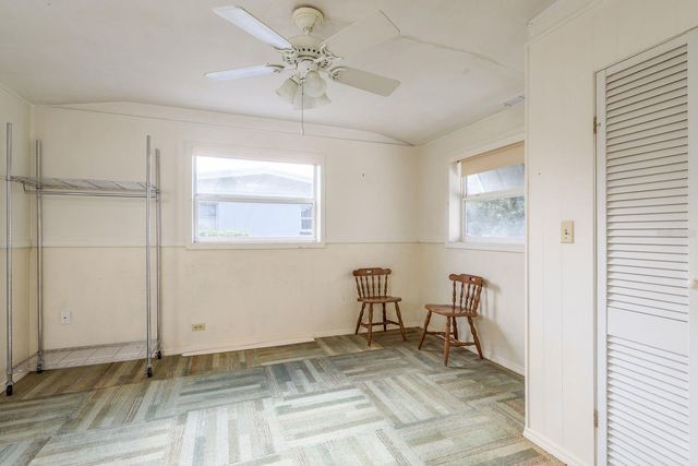 2883 STATE ROAD 590, Clearwater, FL 33759