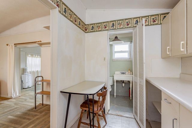 2883 STATE ROAD 590, Clearwater, FL 33759