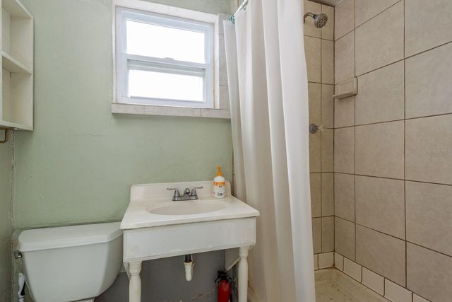 2883 STATE ROAD 590, Clearwater, FL 33759