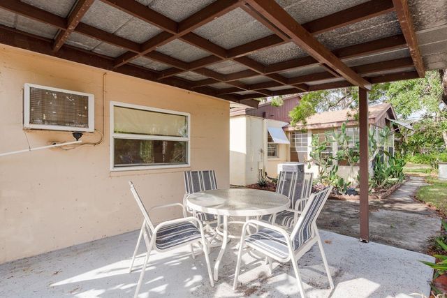 2883 STATE ROAD 590, Clearwater, FL 33759