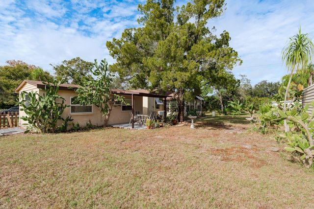 2883 STATE ROAD 590, Clearwater, FL 33759