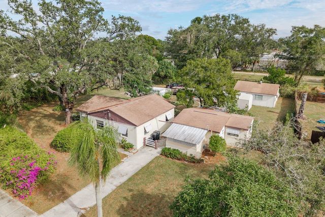 2883 STATE ROAD 590, Clearwater, FL 33759