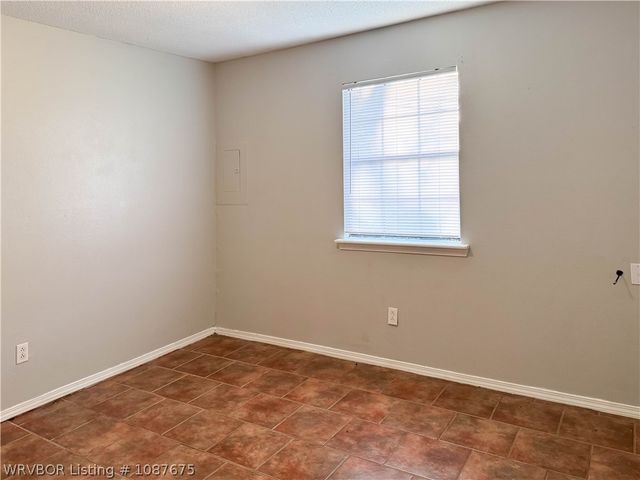 1002 Falconer Street, Charleston, AR 72933