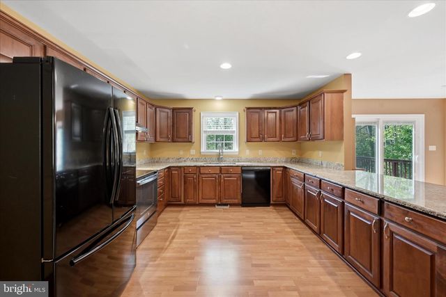 407 DOGWOOD DR, Cross Junction, VA 22625