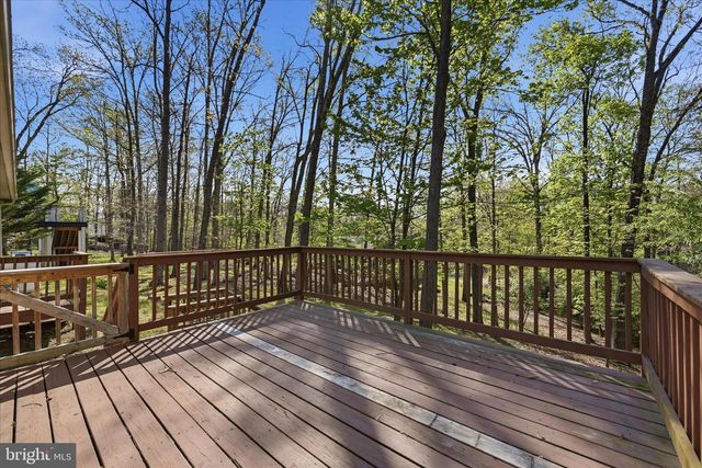 407 DOGWOOD DR, Cross Junction, VA 22625