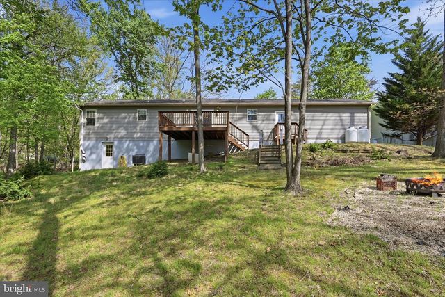 407 DOGWOOD DR, Cross Junction, VA 22625