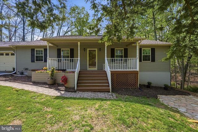 407 DOGWOOD DR, Cross Junction, VA 22625