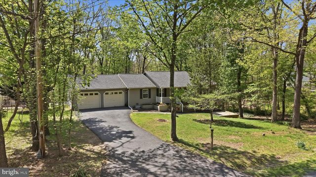 407 DOGWOOD DR, Cross Junction, VA 22625