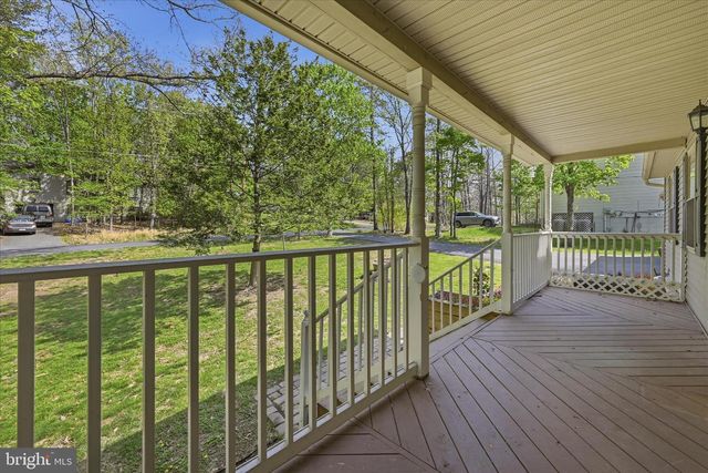 407 DOGWOOD DR, Cross Junction, VA 22625