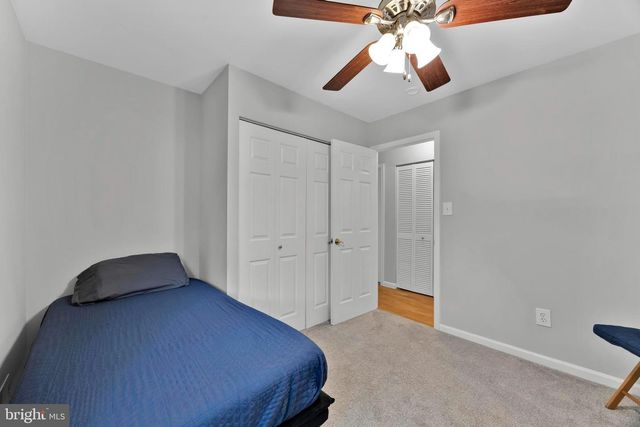 1002 CHARLTON PL, Herndon, VA 20170