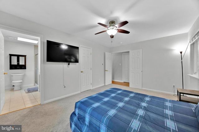 1002 CHARLTON PL, Herndon, VA 20170