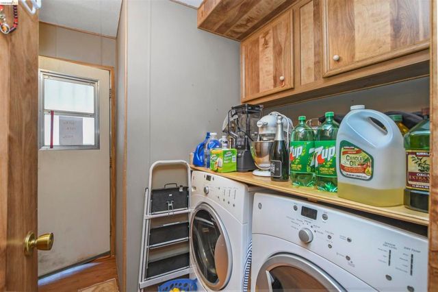 273 Luau Dr, Pittsburg, CA 94565