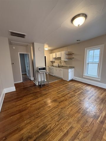 232 Spencer Street, Grand Rapids, MI 49505