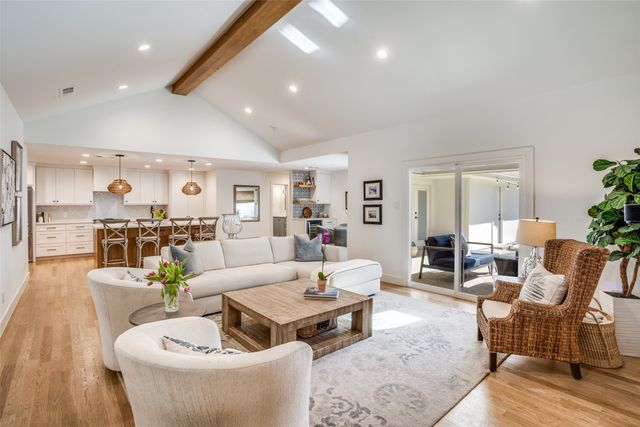 7220 Rustic Valley Drive, Dallas, TX 75248