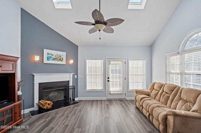 6211 Wrightsville Avenue Apt 119, Wilmington, NC 28403