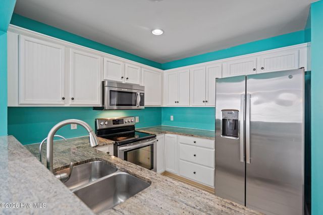 6211 Wrightsville Avenue Apt 119, Wilmington, NC 28403