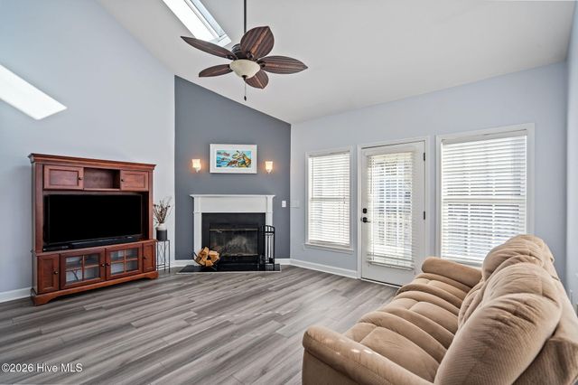 6211 Wrightsville Avenue Apt 119, Wilmington, NC 28403