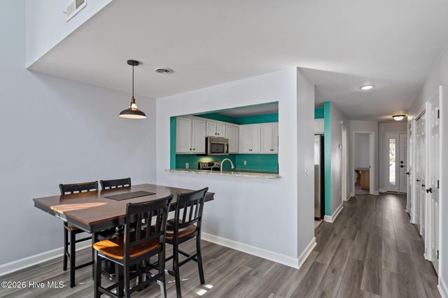 6211 Wrightsville Avenue Apt 119, Wilmington, NC 28403