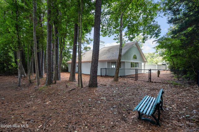 6211 Wrightsville Avenue Apt 119, Wilmington, NC 28403