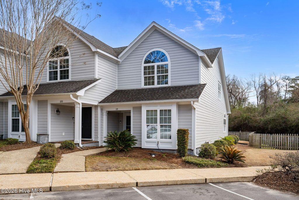 6211 Wrightsville Avenue Apt 119, Wilmington, NC 28403