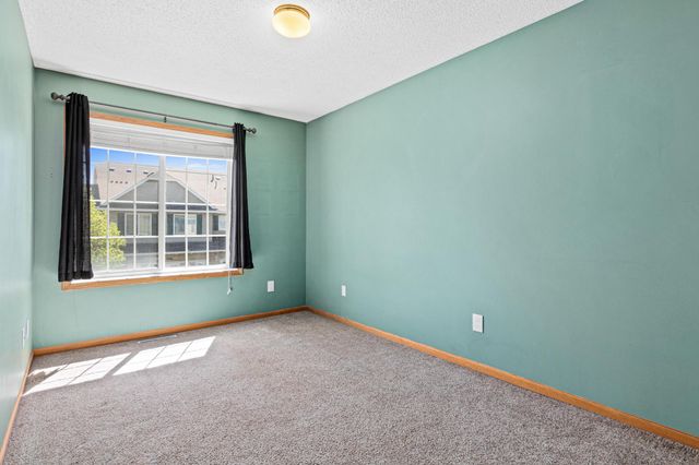 9918 Hamlet Court S, Cottage Grove, MN 55016