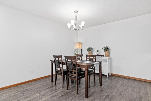 9918 Hamlet Court S, Cottage Grove, MN 55016
