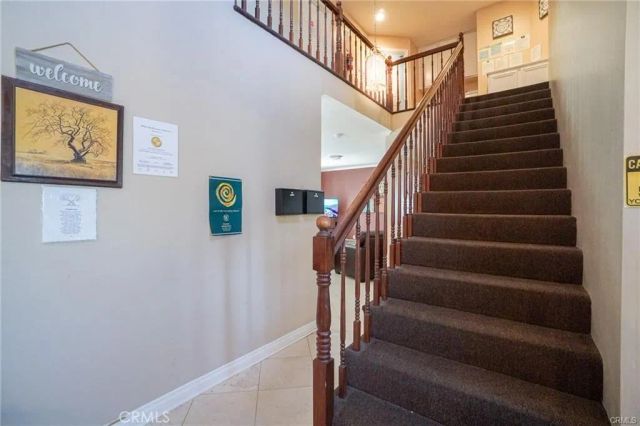 19404 Roscoe, Northridge, CA 91324