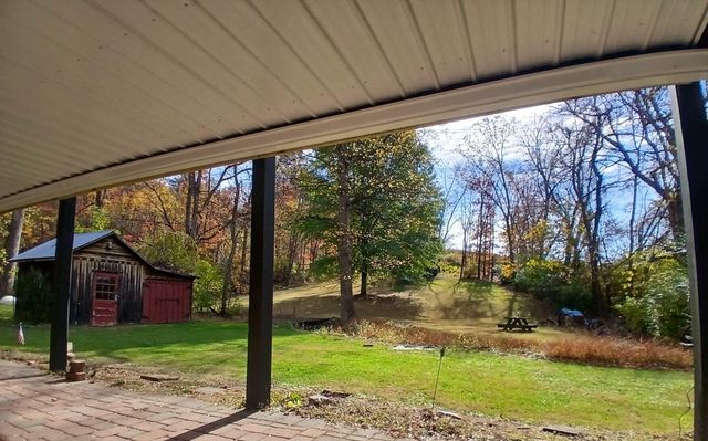 82 Spring Hollow RD, Troutville, VA 24175