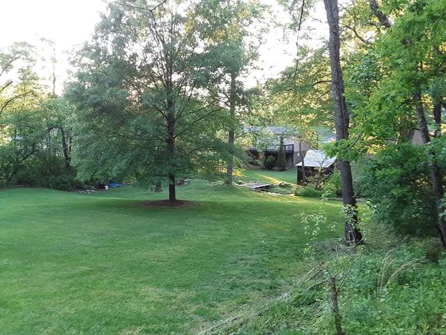 82 Spring Hollow RD, Troutville, VA 24175