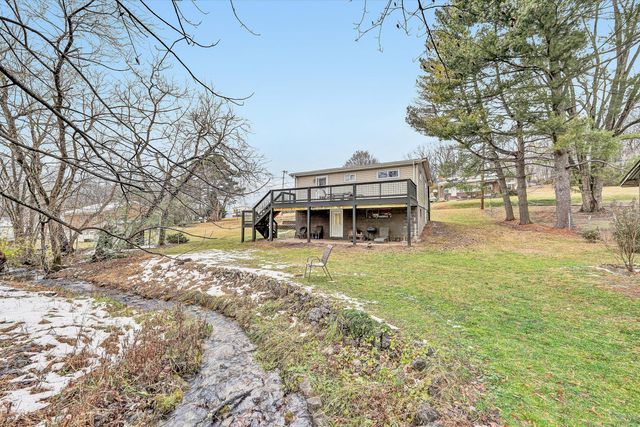 82 Spring Hollow RD, Troutville, VA 24175