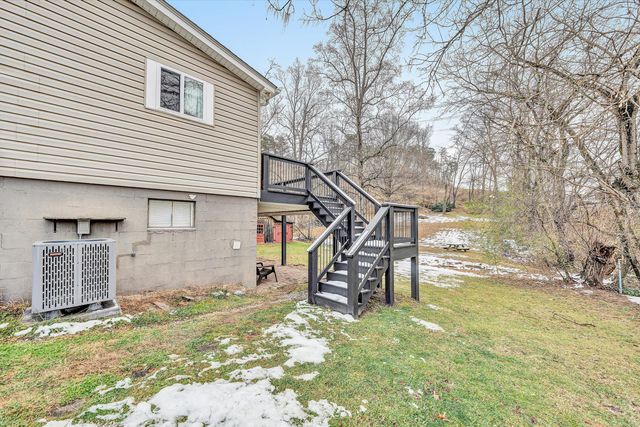 82 Spring Hollow RD, Troutville, VA 24175
