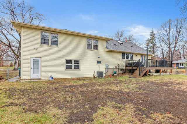 6901 Hillcrest Lane, Edina, MN 55435