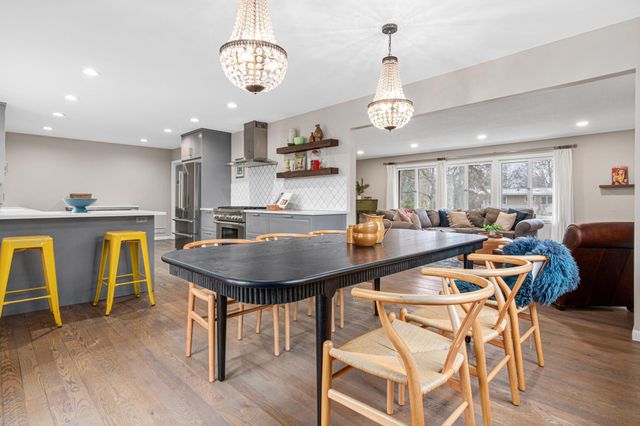 6901 Hillcrest Lane, Edina, MN 55435