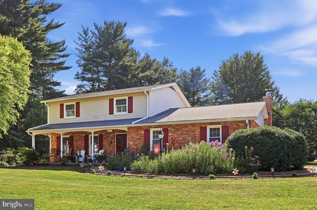7918 RUNNYMEADE DR, Frederick, MD 21702
