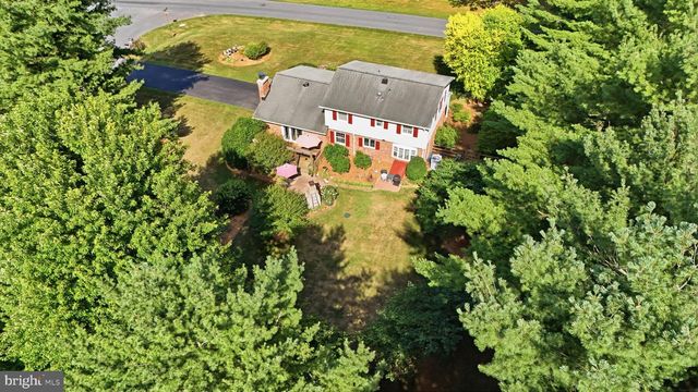 7918 RUNNYMEADE DR, Frederick, MD 21702